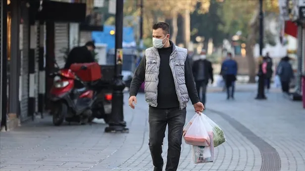 SON DAKİKA: Bakanlık cevapladı: Cuma namazına gitmek serbest mi? Kısıtlama kaç gün sürecek? Kimler muaf? Nereler açık?-15