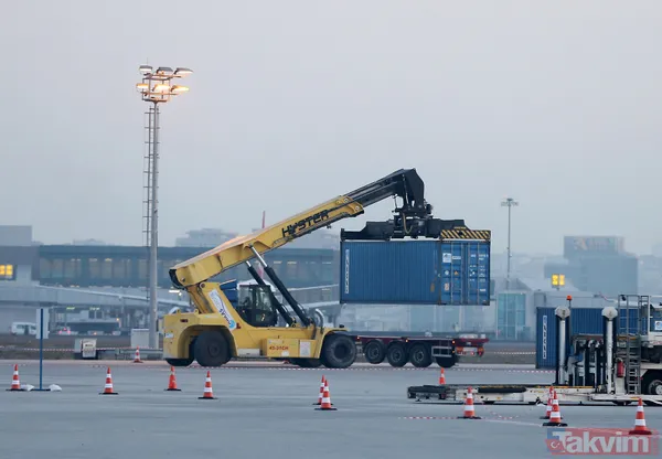 Tarihi taşınmada aprondaki son yoğunluk Kule'den de görüntülendi - 18