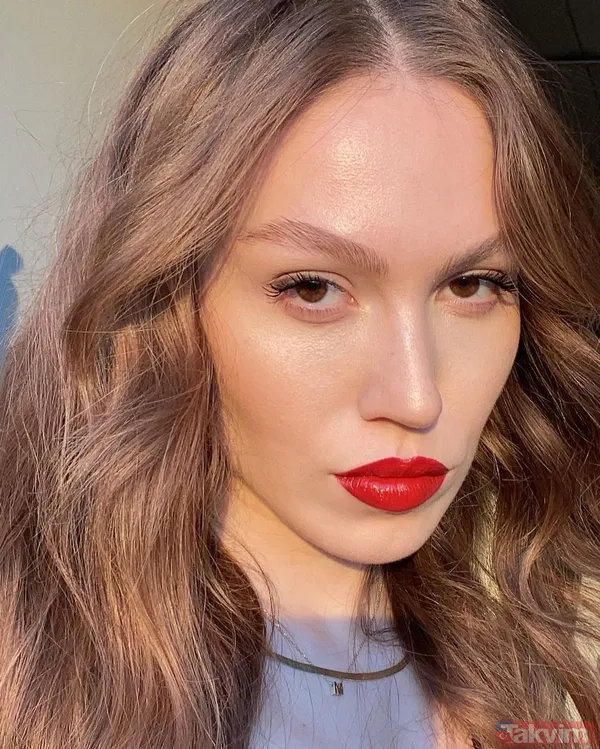 Duygu Özaslan’ın bikinili paylaşımı olay oldu! Tepkiler peş peşe geldi takipçileri ikiye bölündü - 13