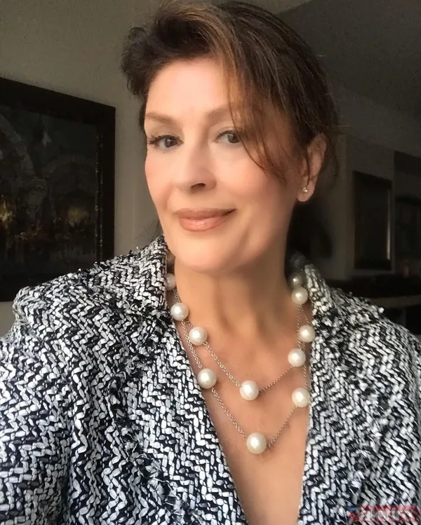 80’lerin en güzel kadınlarındandı! Yeşilçam efsanesi Gülşen Bubikoğlu kırmızılar içinde paylaştı! Son halini şaşırttı! “Ne güzel yıllarmış meğer...” - 20