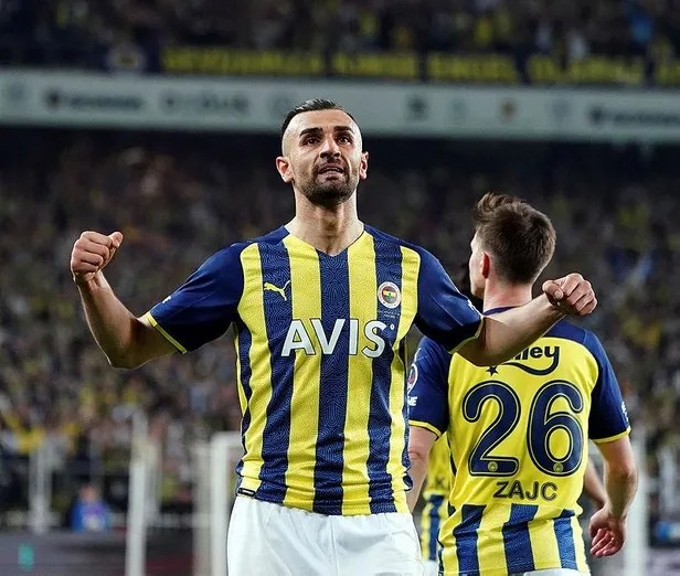 ismail-kartalin-fenerbahcesi-onune-geleni-yikiyor-teknik-direktorluk-planinda-dengeleri-degistirdi-1649632317401.jpeg İsmaıl Kartal'ın Fenerbahçe'si önüne geleni yıkıyor! Teknik direktörlük planında dengeleri değiştirdi-4