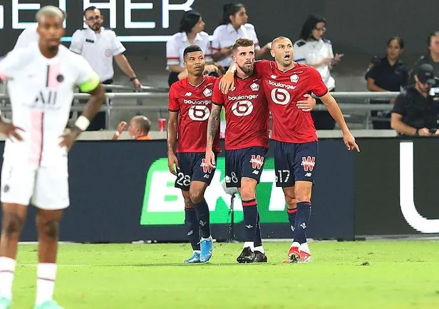 psgyi-deviren-lille-fransa-super-kupasini-kazandi-burak-yilmaz-yine-cok-konusulacak-1627848213692.jpeg