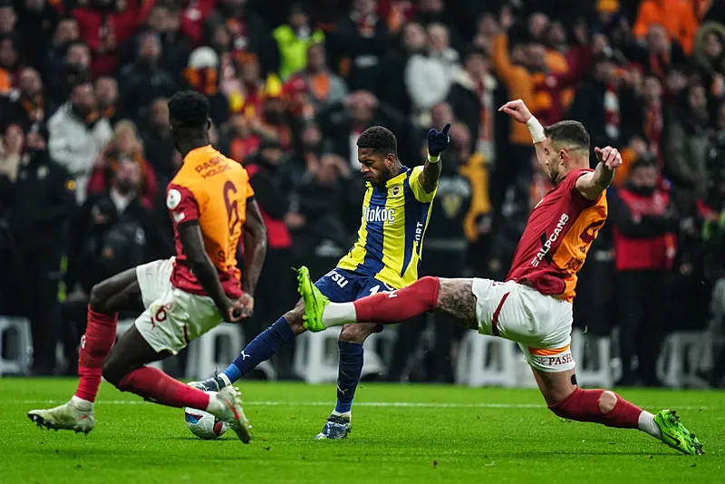 Galatasaray - Fenerbahçe derbisi için flaş yorum! "Jose Mourinho'nun filmi" - 11