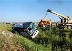 Otobüs devrildi: 56 yaralı