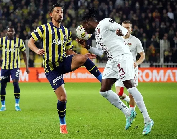 fenerbahce-evinde-hataysporu-4-golle-gecerek-liderlik-koltugunu-geri-aldi-1672169052004.jpeg