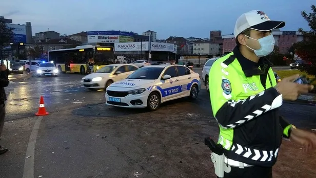 İstanbul Ümraniye'deki zincirleme trafik kazasında 1'i ağır 8 kişi yaralandı-2