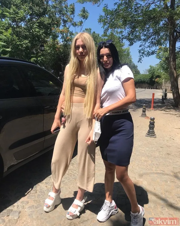 Aleyna Tilki'nin annesi Havva Öztel kızını solladı! Gören dönüp bir daha baktı son haline övgü yağdı - 11