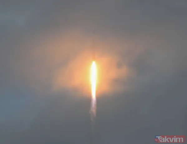 Türkiye'nin ilk astronotu Alper Gezeravcı'nın uzay yolculuğu başladı! Hayallerin gerçeğe dönüştüğü an I İşte kare kare tarihi anlar... - 18