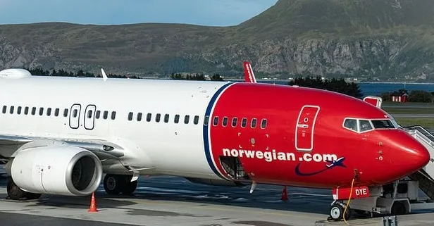 İsveç’te 737 yolcu taşıyan uçak felaketin eşiğinden döndü! Yine Boeing: Lastiği patladı acil iniş yaptı