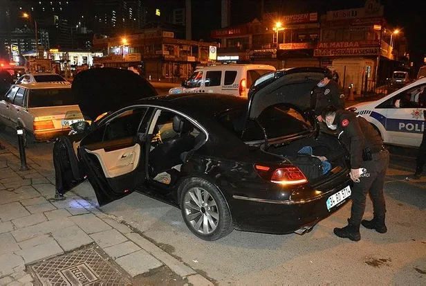 SON DAKİKA: Ümraniye'de gece yarısı ortalığı birbirine kattı: Polisin üzerine sürüp kaçtı alkollü ve ehliyetsiz çıktı-2