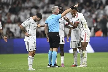 Beşiktaş tribünlerinden FC Lausanne-Sport maçında büyük tepki! Hedefte Ole Gunnar Solskjaer var