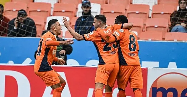 Başakşehir deplasmanda kazandı! Adana Demirspor - Başakşehir : 0-1 | MAÇ SONUCU