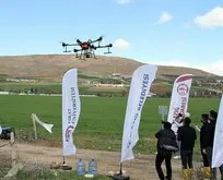 Türkiye’de bir ilk: Dron ile ilaçlama!