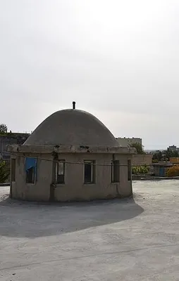 Teröristlerin zarar verdiği camileri kayyum onardı