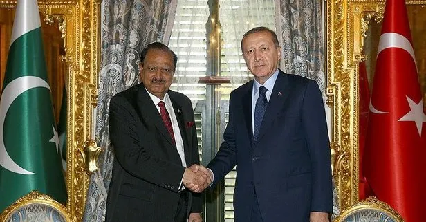 Pakistan Cumhurbaşkanı Hüseyin Erdoğan’ı tebrik etti