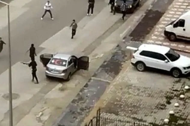 Ankara'da pompalı silahlı, sopalı kavga!