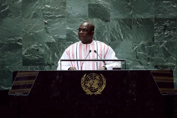 burkina-faso-fransanin-sesini-kesti-orduyu-itibarsizlastiran-jeune-afrique-dergisinin-dagitimini-durduruldu-1695709694638.jpg Burkina Faso Fransa’nın sesini kesti: Orduyu itibarsızlaştıran Jeune Afrique dergisinin dağıtımı durduruldu-2