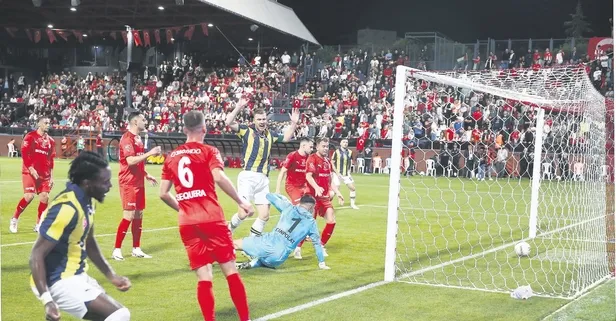 Pendik'i farkla yenen Fenerbahçe'den futbol şov! Aslan'dan 1 gün sonra koltuğu geri aldı