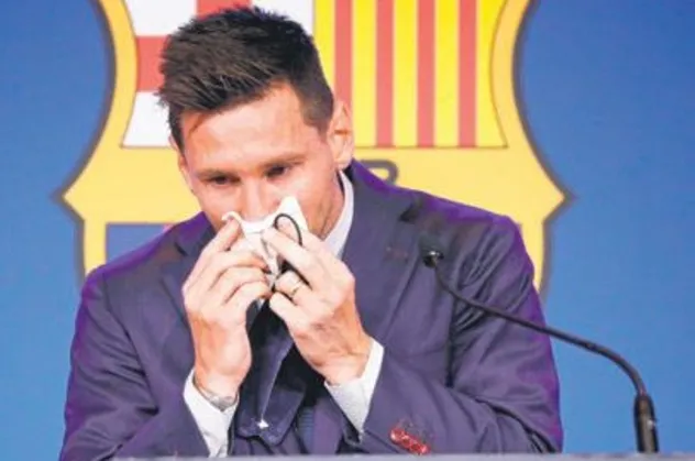 Messi, Barcelona'ya gözyaşları ile veda etti