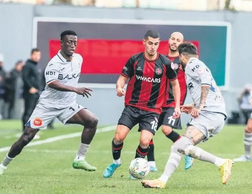 Başakşehir penaltılarla turladı