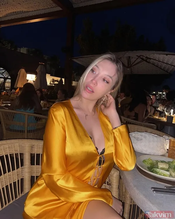 Mehmet Ali Erbil’in kızı Yasmin Erbil sevgilisi Yiğit Poyraz’ın Survivor’daki o sözlerine eriyip bitti! “Güzelin miyim gerçekten?” - 18