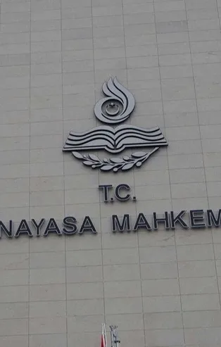 Vesayetçiyi değil, hukuku koru! AYM Engin Yıldırım'a sahip çıktı, tepkiler çığ gibi büyüdü