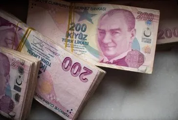 Emekliye üç aşamalı zam