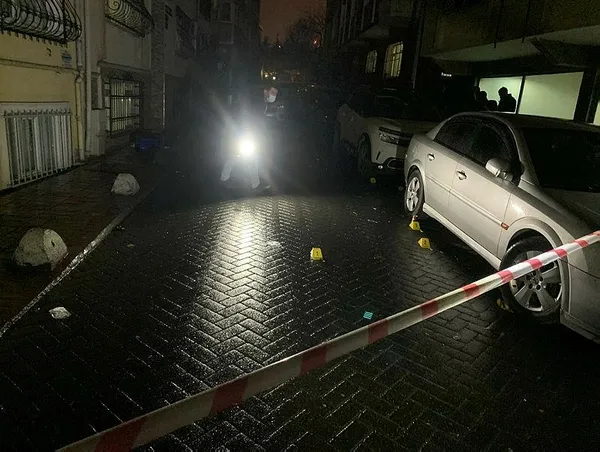 İstanbul'da akşam vakti kabus gibi olay! Halıcıoğlu'nda 16 yaşındaki çocuğu durdurup kurşun yağdırdılar-2