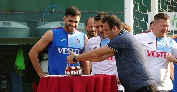 Trabzonspor idmanında Gomez’e doğum günü kutlaması
