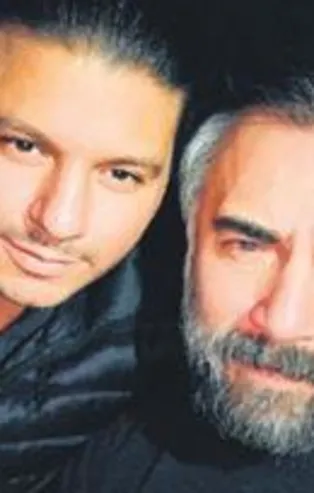 EDHO'nun Hızır'ı Oktay Kaynarca dostu Kubat'ı dinledi