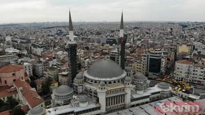 Yıl sonunda ibadete açılması beklenen Taksim Camii’nin şerefesi havadan görüntülendi