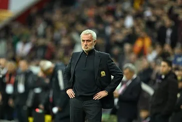 Jose Mourinho kendine geldi!