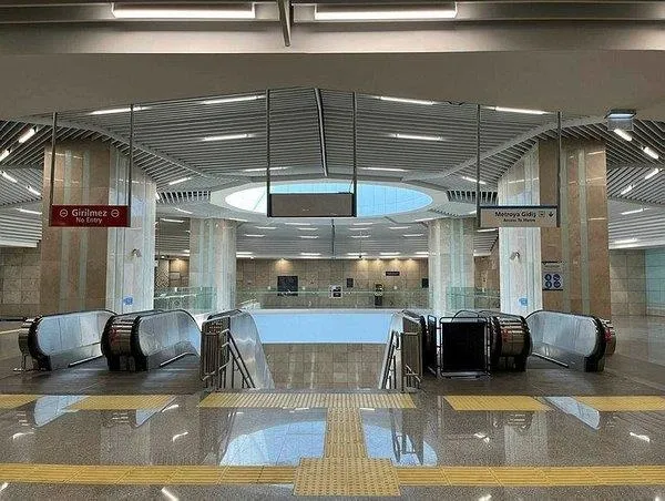 son-dakika-istanbullunun-cani-tehlikede-vezneciler-metro-istasyonunda-yangin-1694187691398.jpeg Güngören'de tramvay İmamoğlu ile İstanbul raydan çıktı! İlk günden öğrenciler derse yetişemedi: Ongun'dan "Büyükşehir Çalışıyor" pişkinliği-7