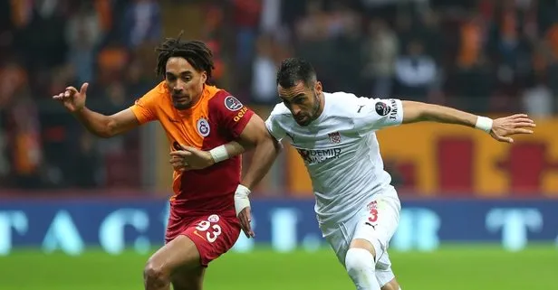 Galatasaray’da ismi ayrılacaklar listesinde olan Sacha Boey performansıyla zirveye çıktı