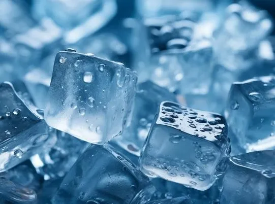 buz-kaliplarini-boyle-kullananlar-yandi-resmen-zehir-saciyor-1718732991394.jpg Anneler aman dikkat! Buz kalıplarını böyle kullananlar yandı! Resmen zehir saçıyor-5