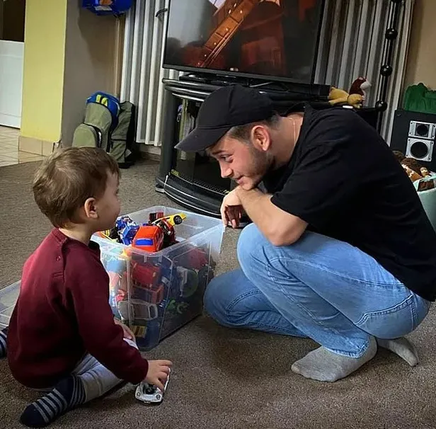 Masterchef Emre eşiyle ilgili gerçeği açıkladı! Hakkındaki her şey ayyuka çıktı sır gibi saklıyordu! TV 8'i ifşa eden Emre Büber...-3