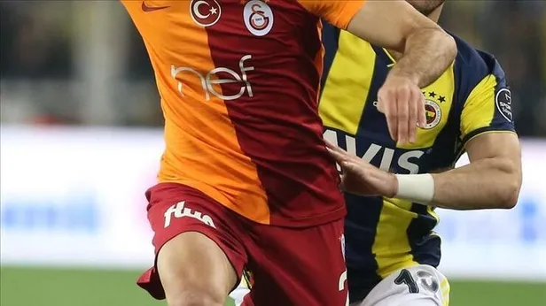 yasar-kemal-ugurlu-kimdir-kac-yasinda-esi-kim-galatasaray-fenerbahce-derbisinin-var-hakemi-yasar-kemal-ugurlu-hangi-takimli-1637483448610.jpg Galatasaray-Fenerbahçe derbisinin VAR hakemi Yaşar Kemal Uğurlu hangi takımlı? Yaşar Kemal Uğurlu kimdir, kaç yaşında, eşi kim?-6