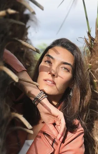 Hande Subaşı evlilik sorusunu duyunca gerildi!