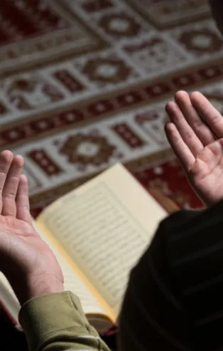 Vasıl duası OKU! 🙏 Vasıl duası Arapça okunuşu ve Türkçe anlamı! 👐 Sevdiğine kavuşmak için 7 gün okunan dua!