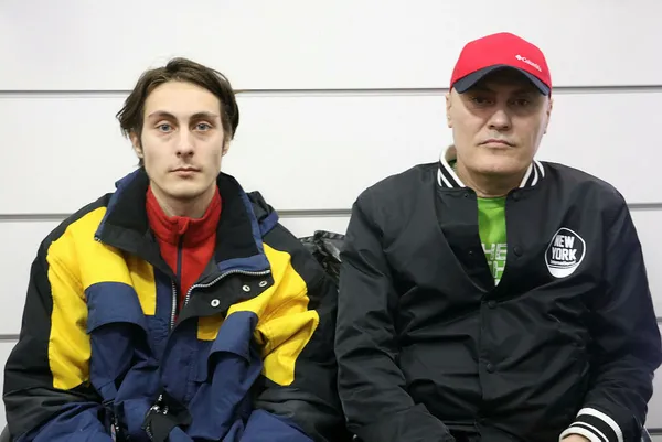 ukraynada-video-cekerken-bombalar-arasinda-kalmisti-ege-gurel-turkiyeye-dondu-ailesine-kavustu-1646659684706.jpg Ukrayna'da video çekerken bombalar arasında kalmıştı! Ege Gürel Türkiye'ye döndü, ailesine kavuştu-3