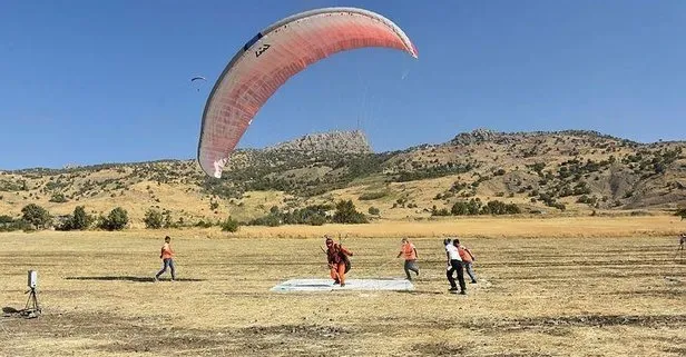 Şırnak’ta terörden temizlenen dağlarda yamaç paraşütü şampiyonası