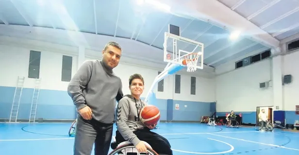 Benim adım Canberk! Doktorlar yürüyemez dedi: Azmi onu ayağa kaldırdı