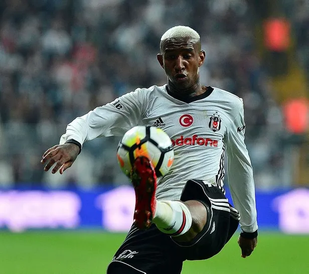 al-nassrda-mutsuz-olan-talisca-icin-besiktas-devreye-girdi-kartal-eski-yildizini-transfer-etmek-istiyor-1646694329691.jpeg