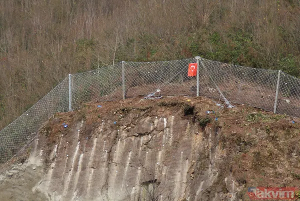 Öğrenciler ölümle burun burunaydı! Rize Ardeşen'de kaya parçalarına karşı çelik ağlar örülüyor - 5