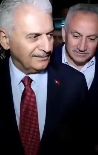 Binali Yıldırım'ın başlattığı akım büyüyor: Çünkü çaldılar