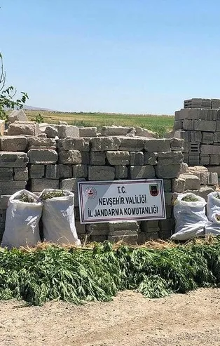 Son dakika: Nevşehir’de uyuşturucu operasyonu: 12 kilogram esrar ele geçirildi