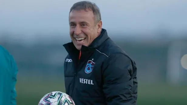 trabzonsporun-basarali-hocasi-abdullah-avcidan-mac-oncesi-sasirtan-nuri-sahin-aciklamasi-1639239332556.jpeg Trabzonspor'un başaralı hocası Abdullah Avcı'dan maç öncesi şaşırtan Nuri Şahin açıklaması!-4