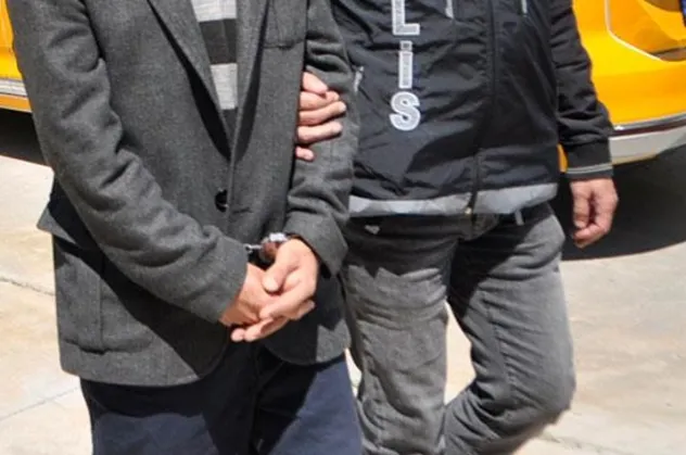 Son dakika: 15 ilde FETÖ operasyonu: 14 askere gözaltı
