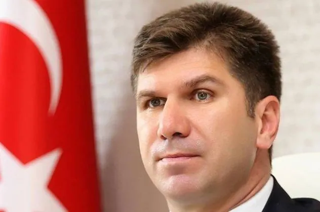 CHP’de çift maaş vurgunu moda oldu! İlkay Girgin Erdoğan'dan sonra şimdi de Ali Orkun Ercengiz...