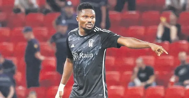 Beşiktaş Teknik Direktörü Rıza Çalımbay iki ismin biletini kesti